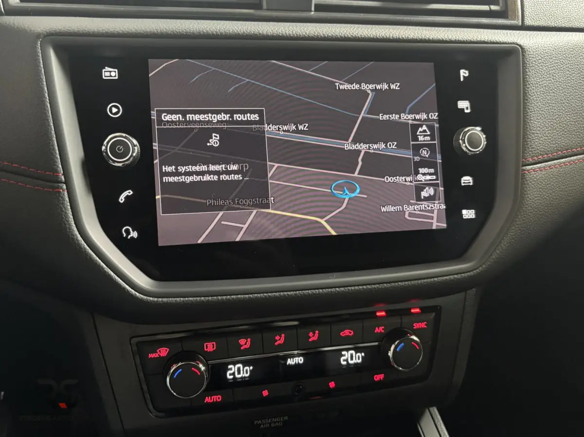 1.0 TSI 115 pk DSG FR Buss Intense | Navi | Cruise | Camera | PDC | CarPlay | 17" | 1e Eig | Org NL |