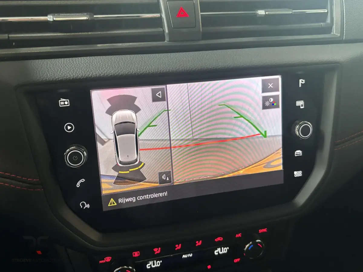 1.0 TSI 115 pk DSG FR Buss Intense | Navi | Cruise | Camera | PDC | CarPlay | 17" | 1e Eig | Org NL |