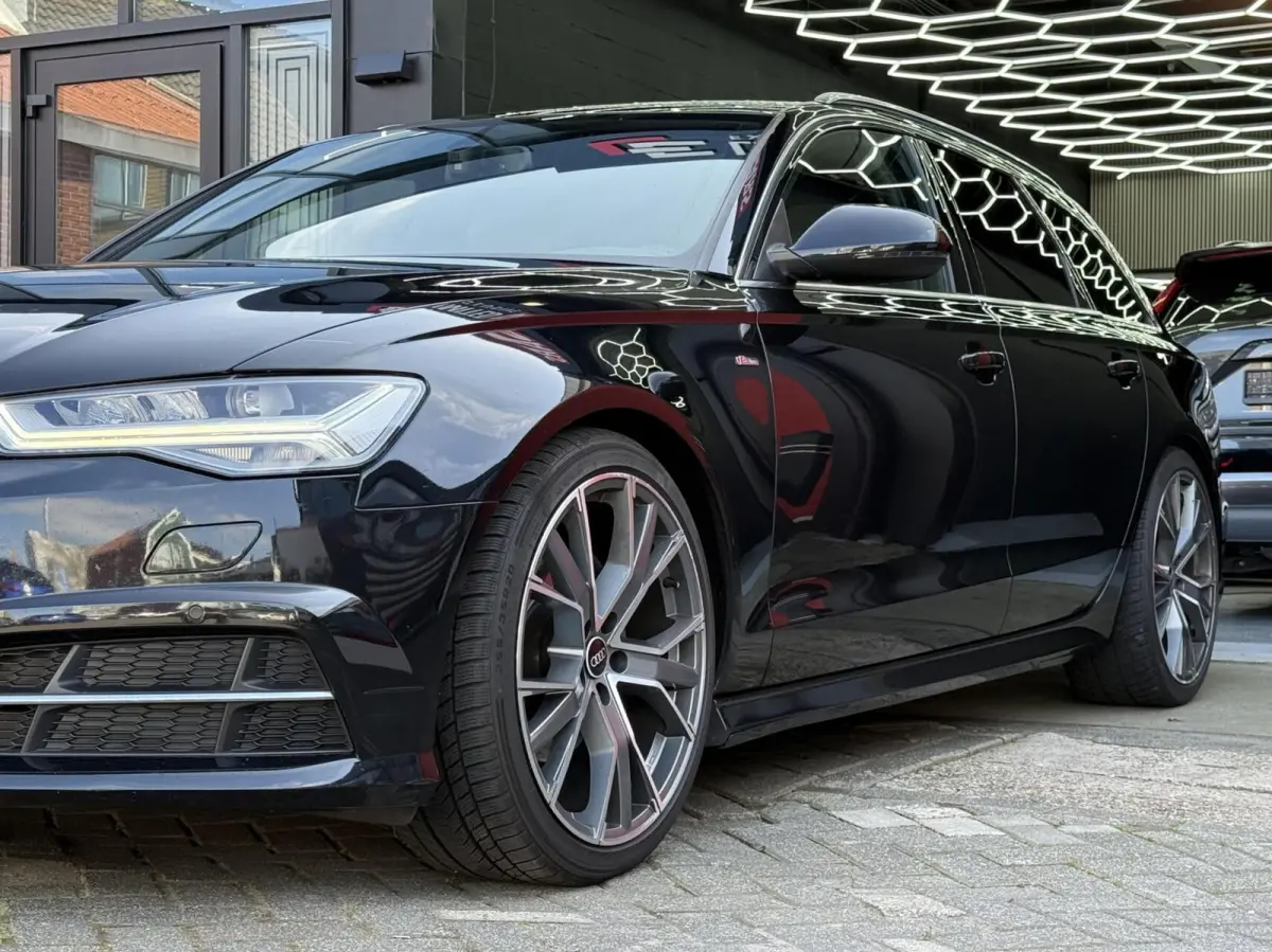 1.8 TFSI ultra Advance Sport
