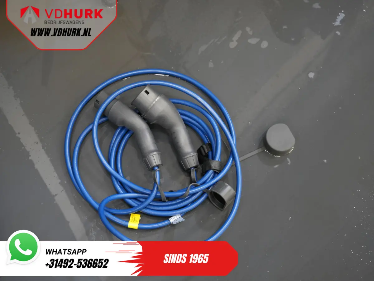 2.5 PHEV 225 pk ST-Line LED/ Head-Up/ Adapt.cruise/ Keyless/ Elek.klep/ Stoelverw/ Stuurverw./ Carplay/ Navi/ Climate/ PDC