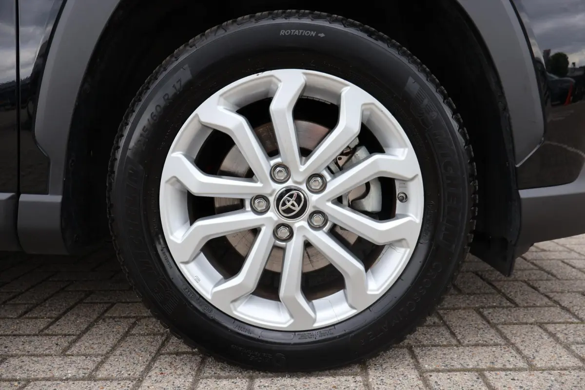 2.0 High Power Hybrid Active 1e Eigenaar | Volledig Onderh | NAP | BTW | Camera | Navi | Carplay | Bots | ACC | DAB | Keyless | Full Led