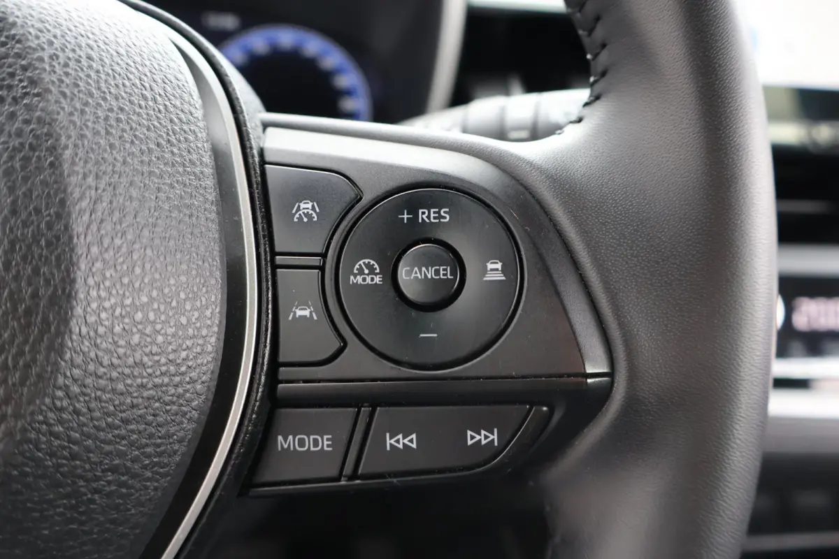 2.0 High Power Hybrid Active 1e Eigenaar | Volledig Onderh | NAP | BTW | Camera | Navi | Carplay | Bots | ACC | DAB | Keyless | Full Led