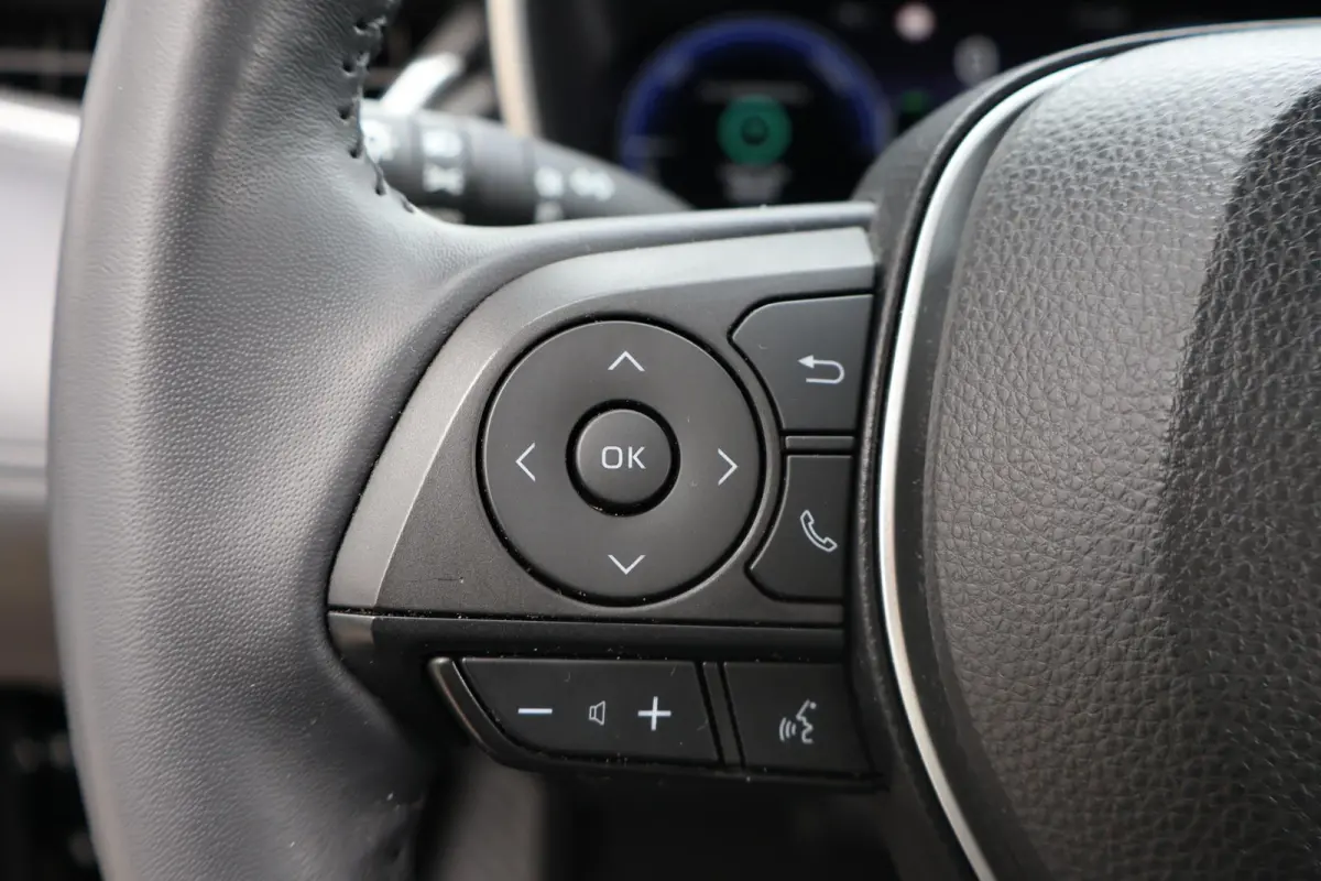 2.0 High Power Hybrid Active 1e Eigenaar | Volledig Onderh | NAP | BTW | Camera | Navi | Carplay | Bots | ACC | DAB | Keyless | Full Led | Hill-Hold