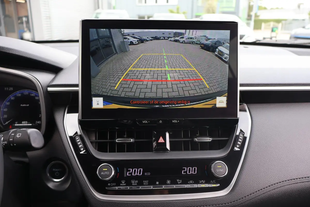 2.0 High Power Hybrid Active 1e Eigenaar | Volledig Onderh | NAP | BTW | Camera | Navi | Carplay | Bots | ACC | DAB | Keyless | Full Led | Hill-Hold