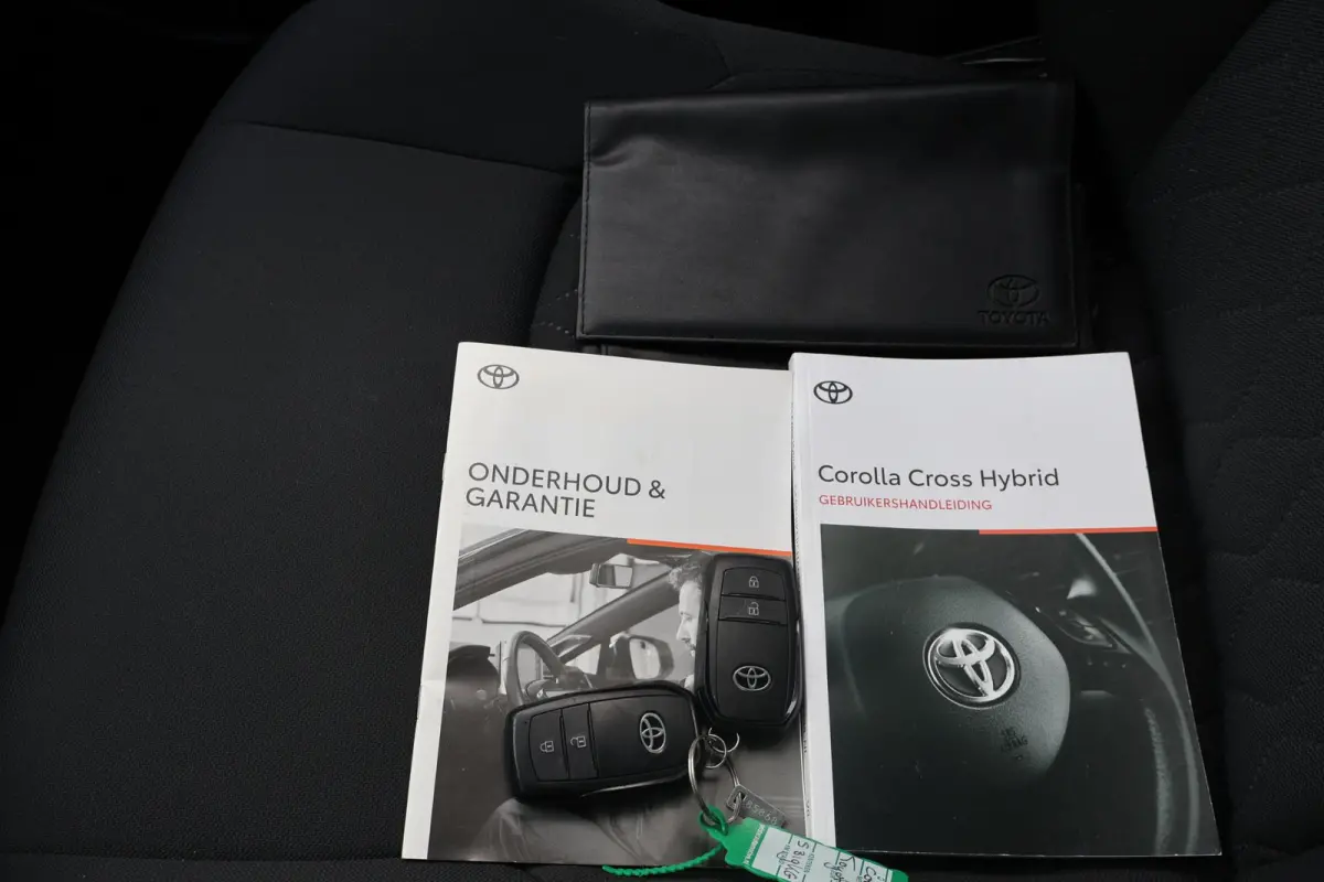 2.0 High Power Hybrid Active 1e Eigenaar | Volledig Onderh | NAP | BTW | Camera | Navi | Carplay | Bots | ACC | DAB | Keyless | Full Led | Hill-Hold