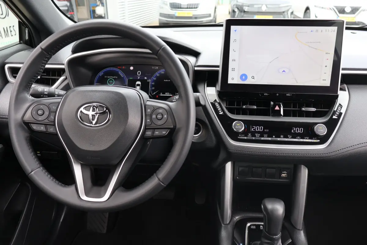 2.0 High Power Hybrid Active 1e Eigenaar | Volledig Onderh | NAP | BTW | Camera | Navi | Carplay | Bots | ACC | DAB | Keyless | Full Led | Hill-Hold