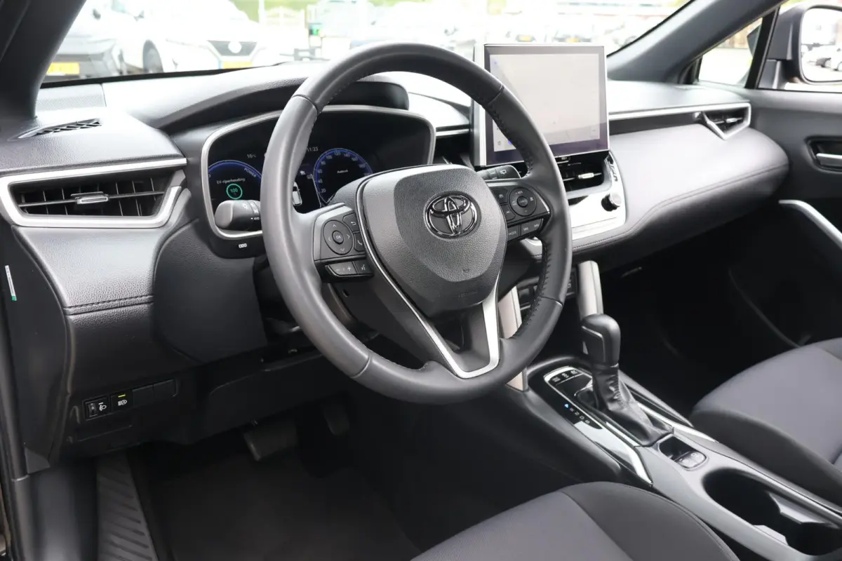 2.0 High Power Hybrid Active 1e Eigenaar | Volledig Onderh | NAP | BTW | Camera | Navi | Carplay | Bots | ACC | DAB | Keyless | Full Led | Hill-Hold