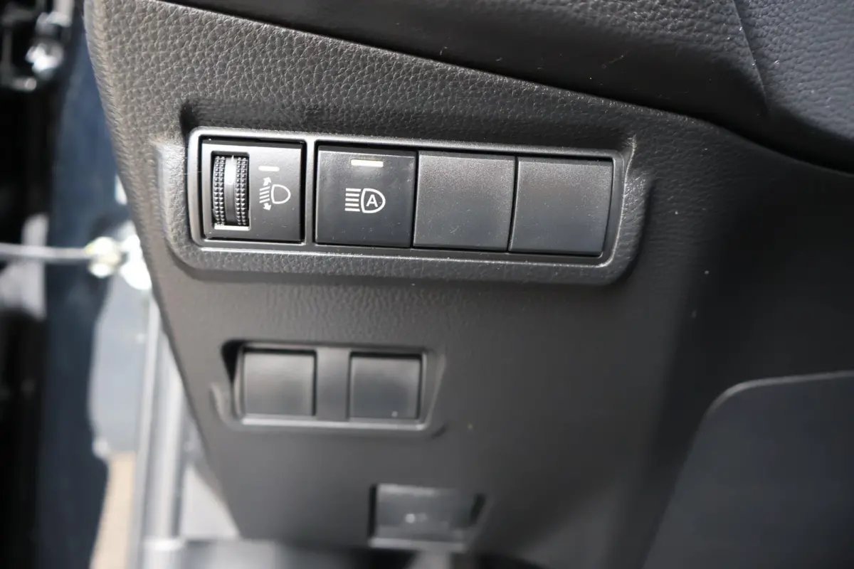 2.0 High Power Hybrid Active 1e Eigenaar | Volledig Onderh | NAP | BTW | Camera | Navi | Carplay | Bots | ACC | DAB | Keyless | Full Led | Hill-Hold