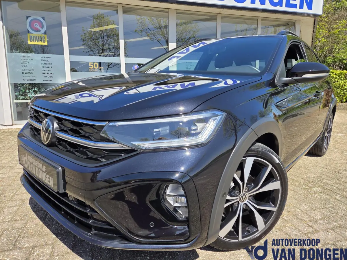 1.0 TSI R-Line Business Automaat | IQ Light / 18" / Virtual / Keyless / Camera / Carplay