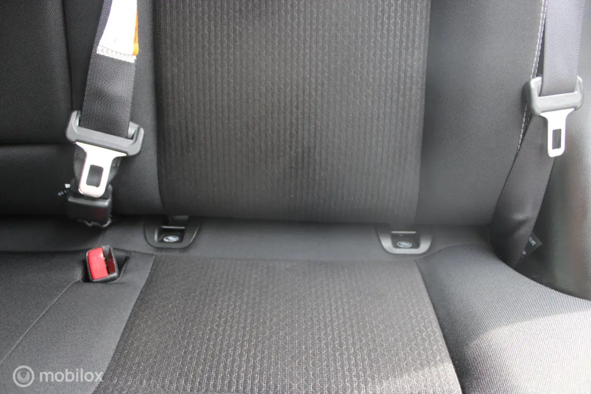 1.0 Boosterjet Exclusive 1e Eig | Boekjes | Stoelverwarming | Navigatie | 5 keer op Voorraad.