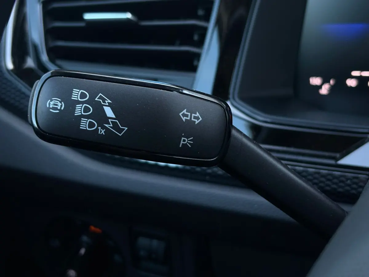 1.0 TSI 95 pk Life Edition | Achteruitrijcamera | Cruise control adaptief | Apple Carplay | Parkeer sensoren V+A |