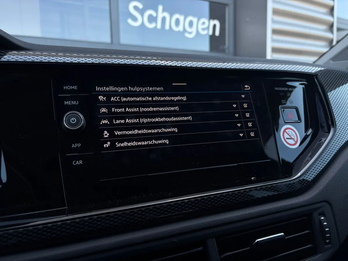 1.0 TSI 95 pk Life Edition | Achteruitrijcamera | Cruise control adaptief | Apple Carplay | Parkeer sensoren V+A |