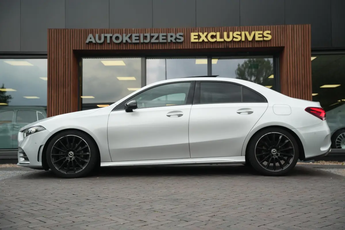 200 Business Solution AMG Panoramadak AMG Pakket WideScreen