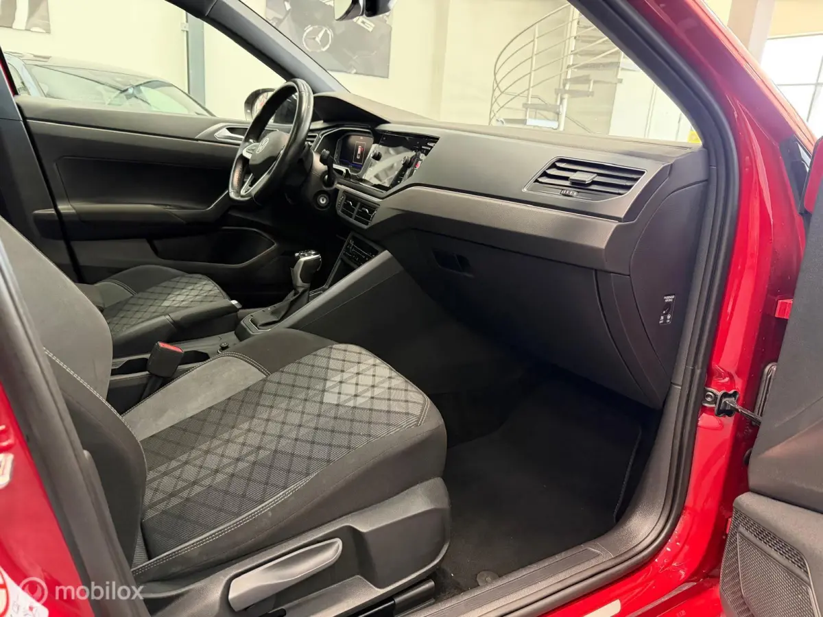 R line 1.0 TSI dsg panorama automaat