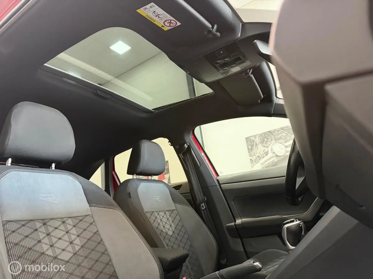 R line 1.0 TSI dsg panorama automaat
