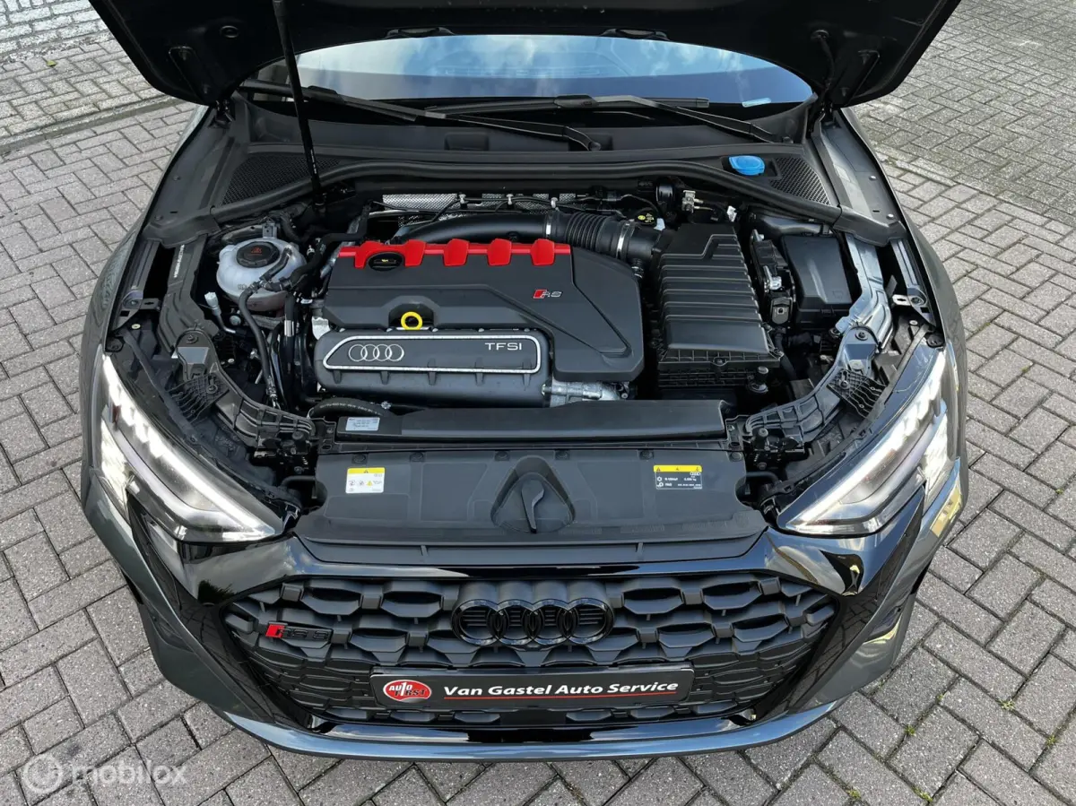 RS 3 2.5 TFSI RS 3 quattro