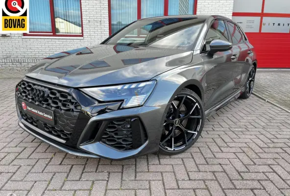 RS 3 2.5 TFSI RS 3 quattro
