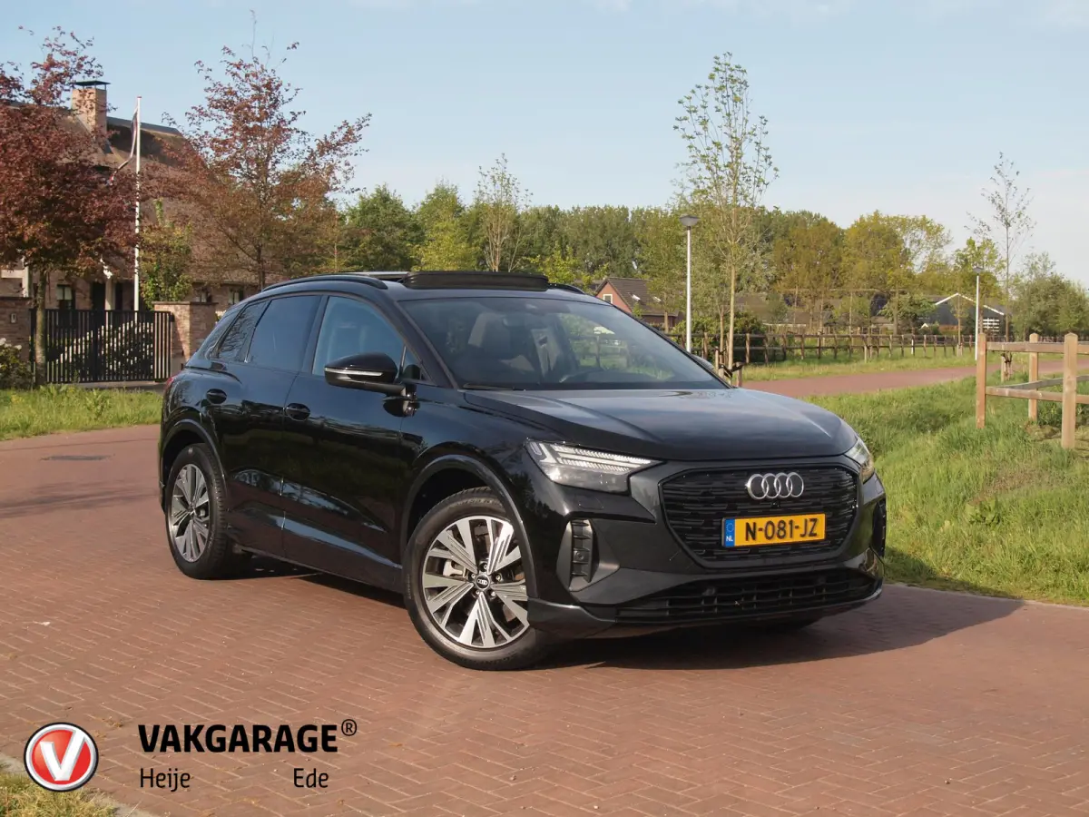 40 Launch edition Advanced Plus 77 kWh | SOH 92% | Panoramadak | Sonos | Camera | Black optic pakket | NL-Auto |