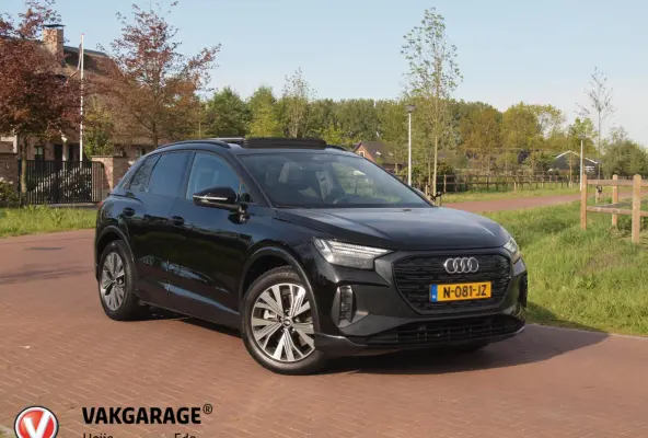 40 Launch edition Advanced Plus 77 kWh | SOH 92% | Panoramadak | Sonos | Camera | Black optic pakket | NL-Auto |