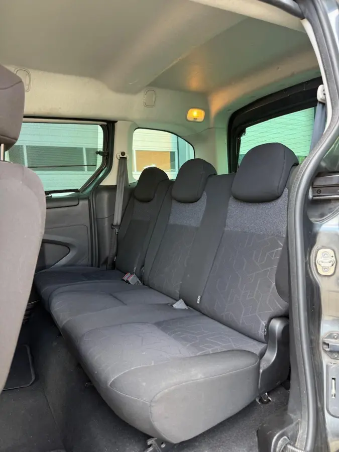 1.2 Benzine Trekhaak Nieuwe Riem Camera CarPlay clip