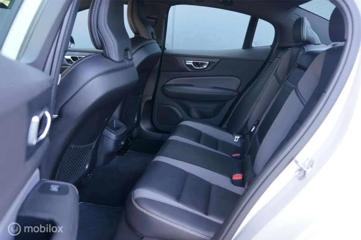 2.0 T4 R-Design Aut Navi Ad.Cruise Apple/Android !