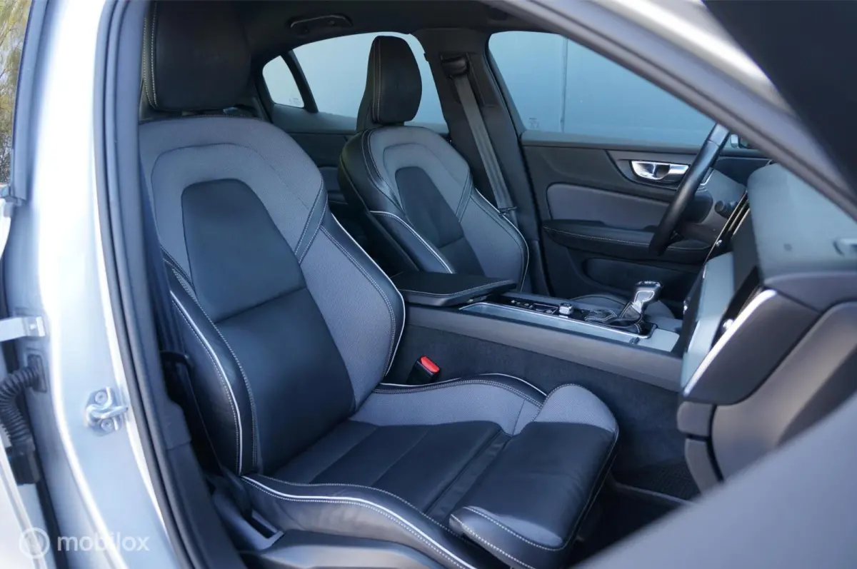 2.0 T4 R-Design Aut Navi Ad.Cruise Apple/Android !