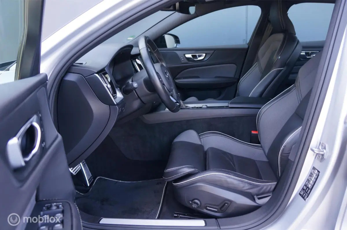 2.0 T4 R-Design Aut Navi Ad.Cruise Apple/Android !