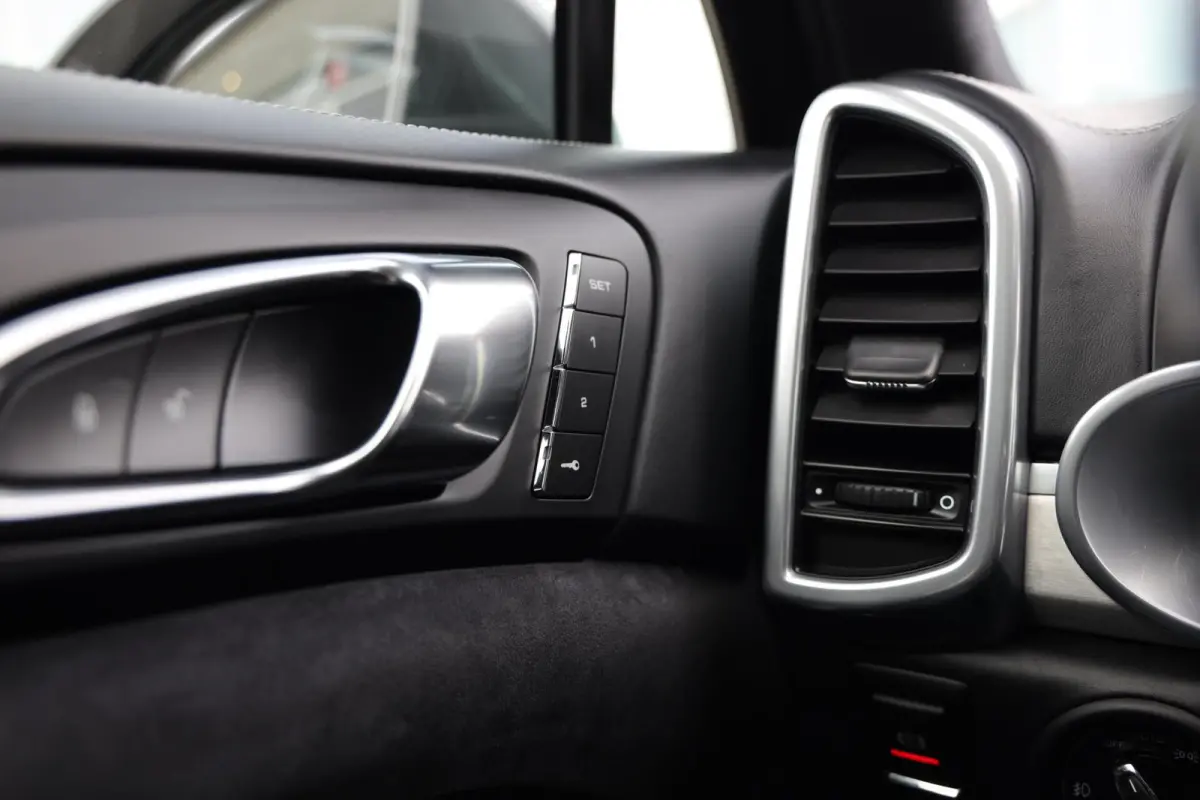 3.6 GTS|Panoramadak|Bose|Sportchrono|Navi|Camera|Stoelverwarming Voor/Achter|Verwarmd Stuurwiel|Elek. Stoelen|LED|