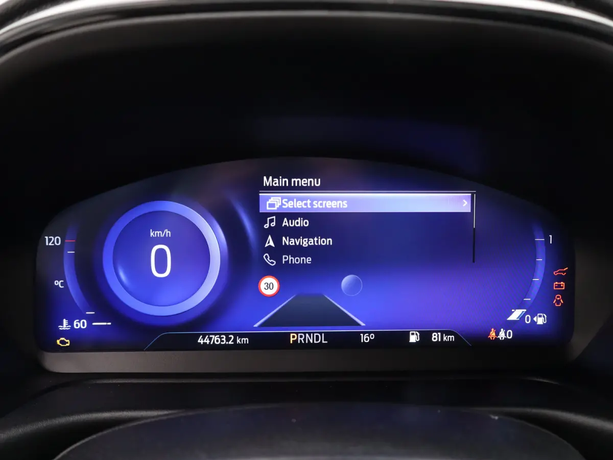 1.0 EcoBoost ST-Line Winter Pakket | Achteruitrijcamera | Apple Carplay/Android Auto | Parkeersenoren | Navigatie | 17" Lichtmetalen Velgen