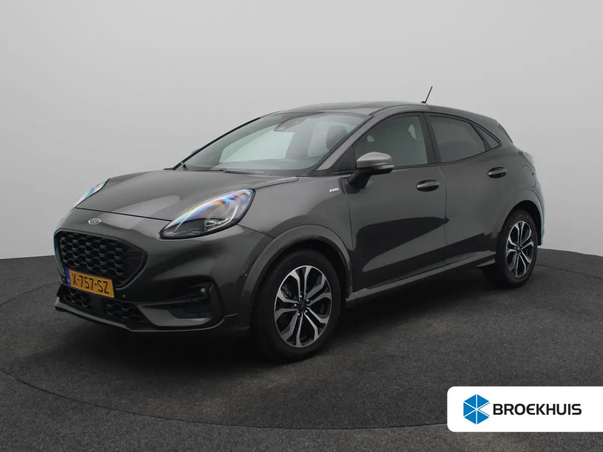 1.0 EcoBoost ST-Line | WInter Pakket | Achteruitrijcamera | Parkeersensoren | Cruise Control | Climat Control | 17" Lichtmetalenvelgen | Apple Carplay/Android Auto