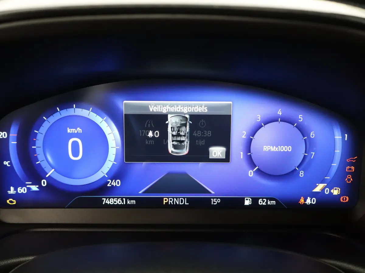 1.0 EcoBoost ST-Line | WInter Pakket | Achteruitrijcamera | Parkeersensoren | Cruise Control | Climat Control | 17" Lichtmetalenvelgen | Apple Carplay/Android Auto