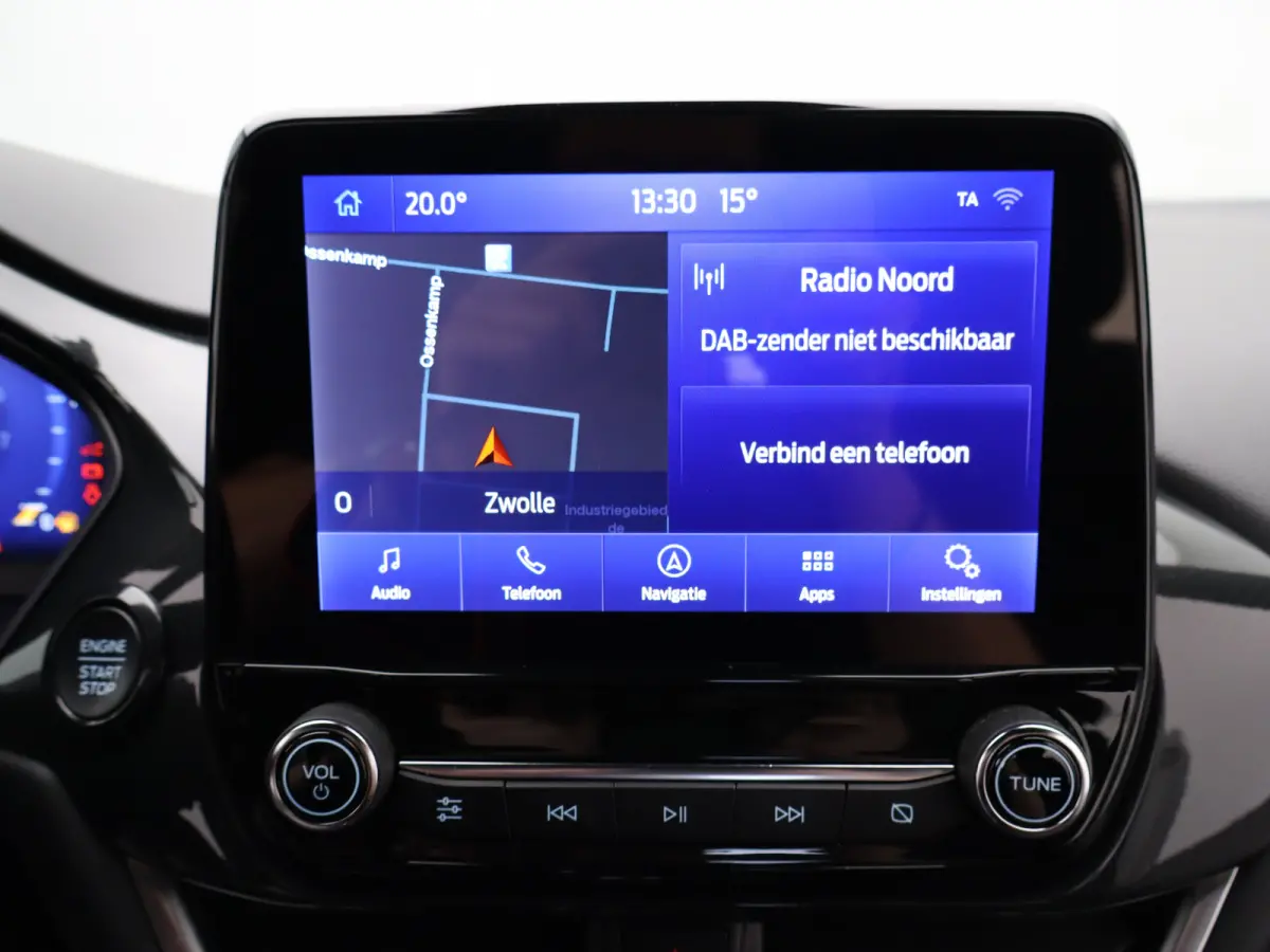 1.0 EcoBoost ST-Line | WInter Pakket | Achteruitrijcamera | Parkeersensoren | Cruise Control | Climat Control | 17" Lichtmetalenvelgen | Apple Carplay/Android Auto