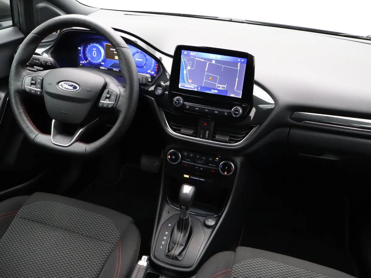 1.0 EcoBoost ST-Line | WInter Pakket | Achteruitrijcamera | Parkeersensoren | Cruise Control | Climat Control | 17" Lichtmetalenvelgen | Apple Carplay/Android Auto
