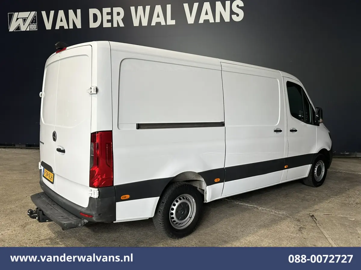 315 CDI 150pk L2H1 Euro6 Airco | Camera | Apple Carplay | Cruisecontrol | Trekhaak Android Auto, Stoelverwarming, Parkeersensoren, Bijrijdersbank