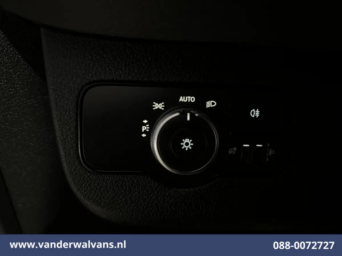 315 CDI 150pk L2H1 Euro6 Airco | Camera | Apple Carplay | Cruisecontrol | Trekhaak Android Auto, Stoelverwarming, Parkeersensoren, Bijrijdersbank