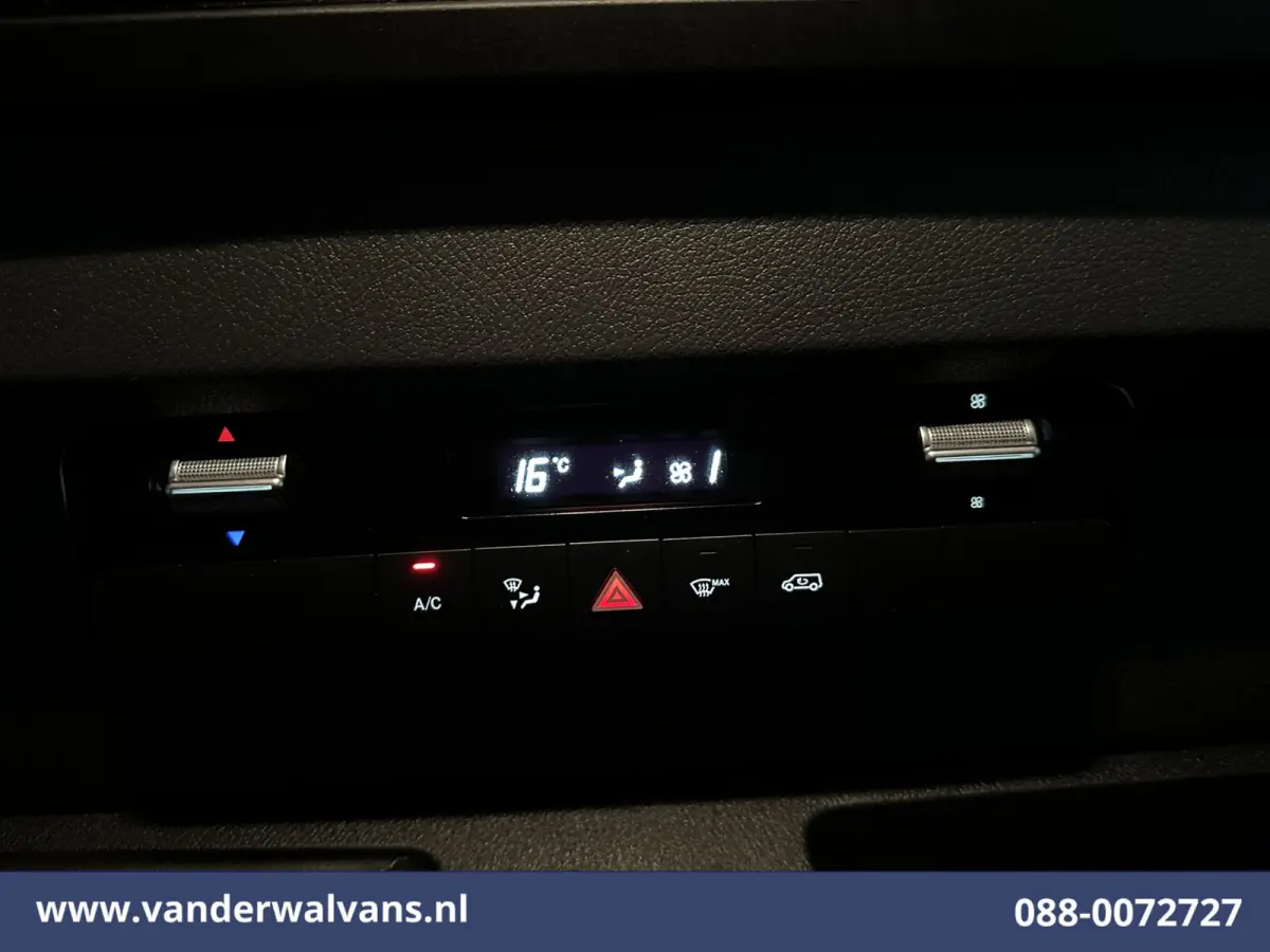 315 CDI 150pk L2H1 Euro6 Airco | Camera | Apple Carplay | Cruisecontrol | Trekhaak Android Auto, Stoelverwarming, Parkeersensoren, Bijrijdersbank