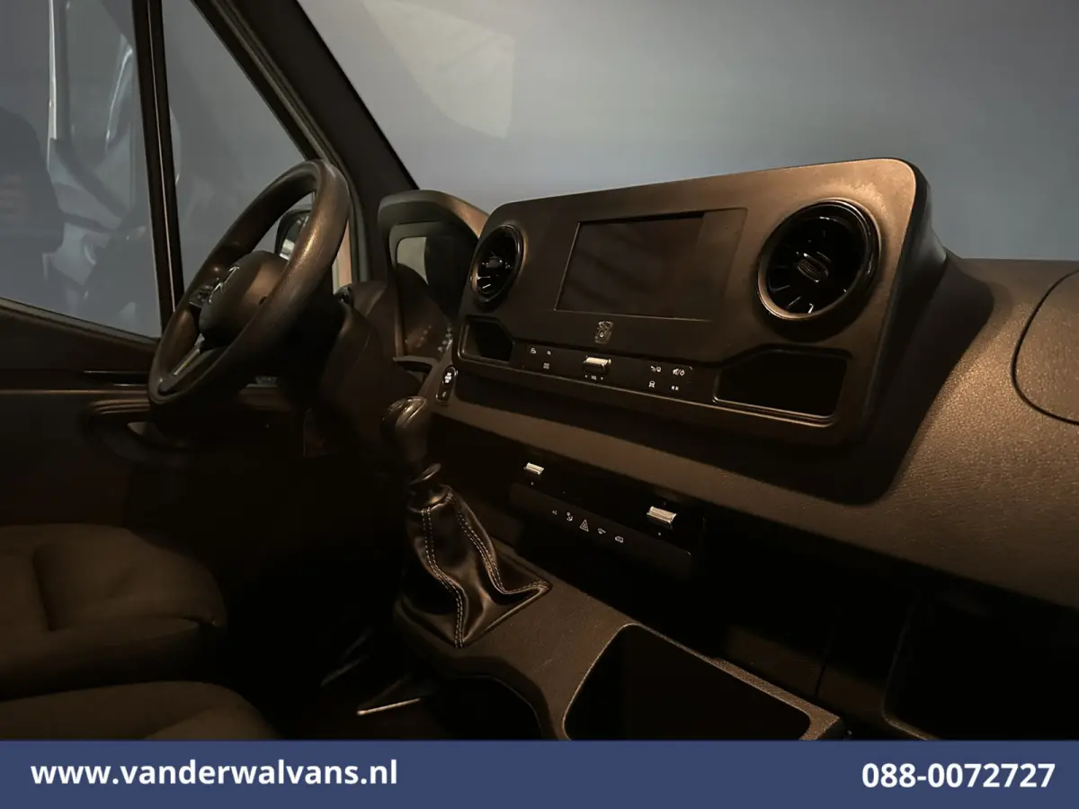 315 CDI 150pk L2H1 Euro6 Airco | Camera | Apple Carplay | Cruisecontrol | Trekhaak Android Auto, Stoelverwarming, Parkeersensoren, Bijrijdersbank