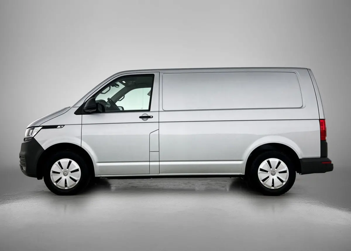 2.0 TDI L1H1 Comfortline 150PK | Automaat | Radio | Airco | Parkeerhulp achter | Navigatie | Apple Carplay/Android Auto | Multifunctioneel stuurwiel | Cruise control |