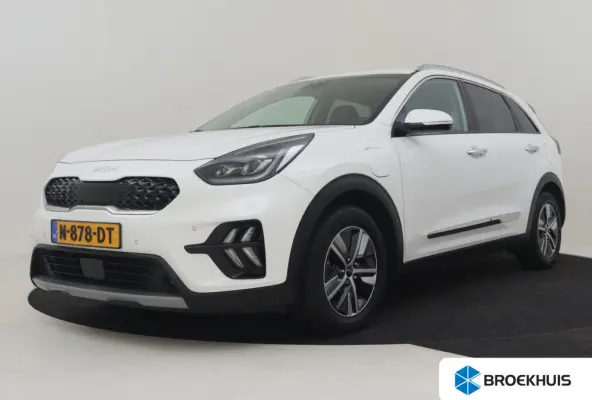 1.6 GDi PHEV DynamicPlusLine 140pk AUTO | Lederen bekleding | Achteruitrijcamera | Dodehoek detectie | Adaptive cruise | Navigatie | Stoel- en stuurverwarming | 16" LMV