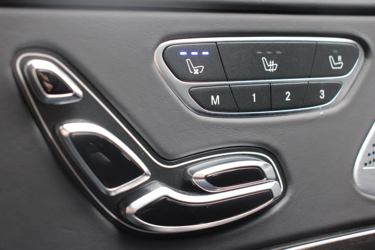 S63 AMG Lang | UNIEK! | DEALER OH! | | PPF VOOR | PANODAK | ADAPTIVE CRUISE | ELEKTR. STOELEN V+A INCL VERWARM- KOELING & MEMORY | BURMEISTER | MASAGE STOELEN | CAMERA | PARK SENS V+A | VOL!
