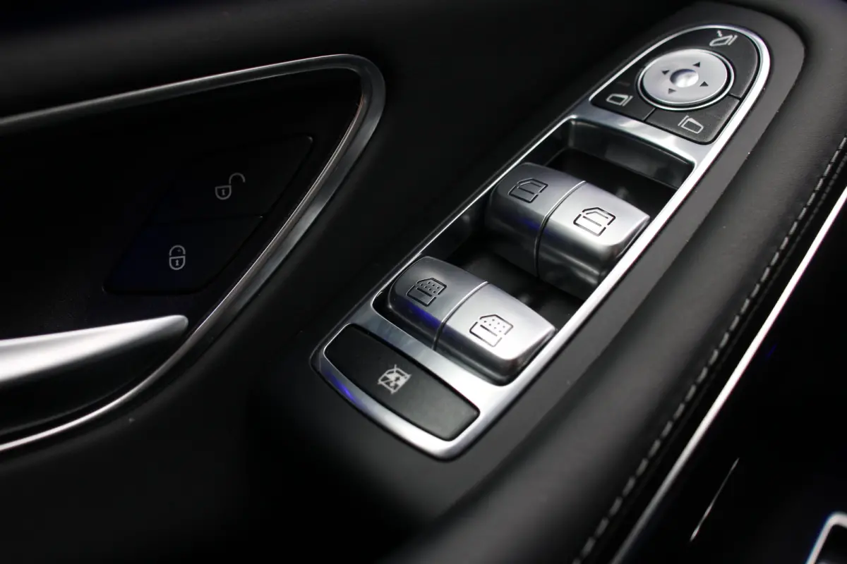 S63 AMG Lang | UNIEK! | DEALER OH! | | PPF VOOR | PANODAK | ADAPTIVE CRUISE | ELEKTR. STOELEN V+A INCL VERWARM- KOELING & MEMORY | BURMEISTER | MASAGE STOELEN | CAMERA | PARK SENS V+A | VOL!