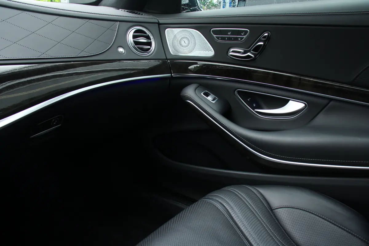S63 AMG Lang | UNIEK! | DEALER OH! | | PPF VOOR | PANODAK | ADAPTIVE CRUISE | ELEKTR. STOELEN V+A INCL VERWARM- KOELING & MEMORY | BURMEISTER | MASAGE STOELEN | CAMERA | PARK SENS V+A | VOL!