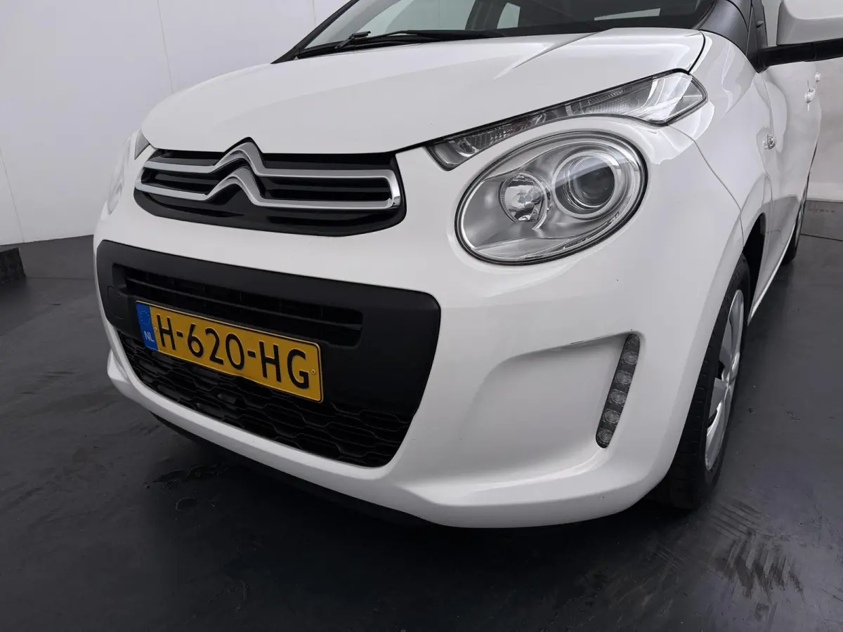 1.0 VTi Feel | Airco | Bluetooth | Lage Kilometerstand |
