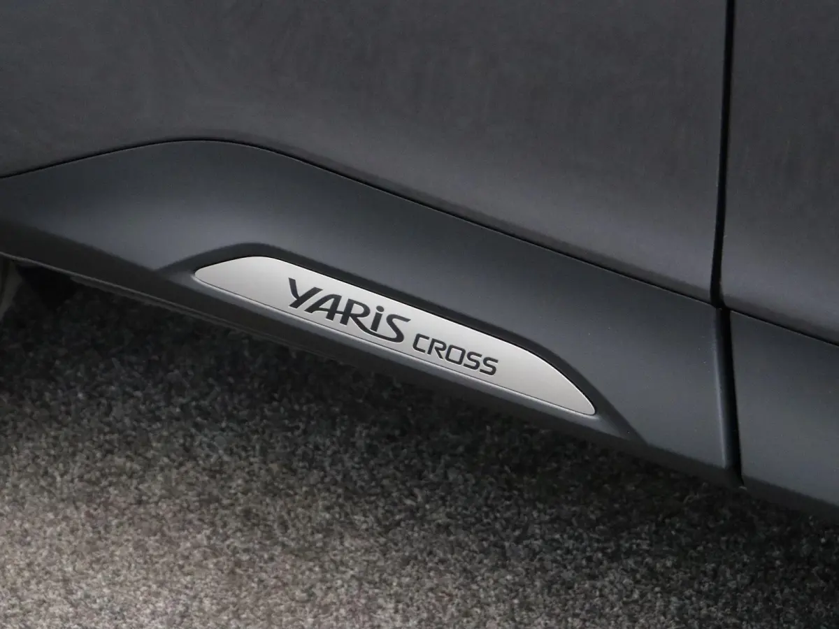 1.5 Hybrid 115 Dynamic | Stoelverwarming | Stuurwielverwarming | Apple Carplay & Android Auto |