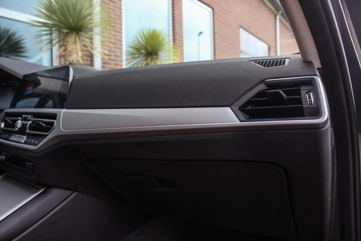 330e High Executive | 1e eigenaar | BTW auto | M-sport stuur | HiFi audio | Sportstoelen | Cruise control adaptief | Grootlichtassistent | Active Guard Plus
