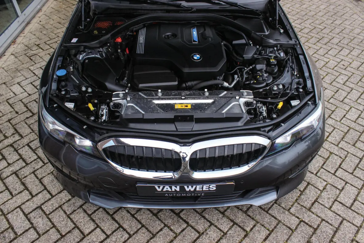 330e High Executive | 1e eigenaar | BTW auto | M-sport stuur | HiFi audio | Sportstoelen | Cruise control adaptief | Grootlichtassistent | Active Guard Plus
