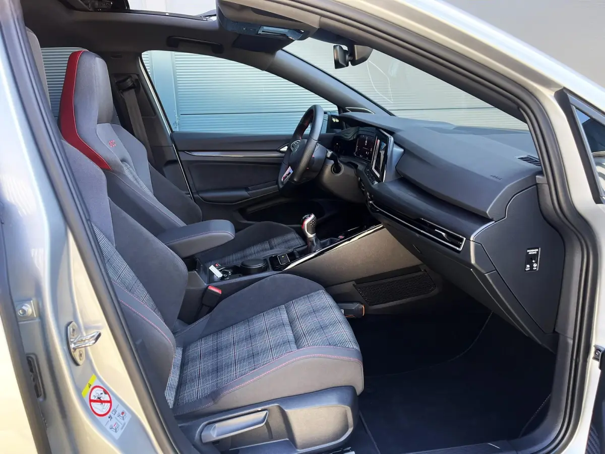 GTI 2.0 TSI 245pk | Panoramadak | Camera | Harman Kardon