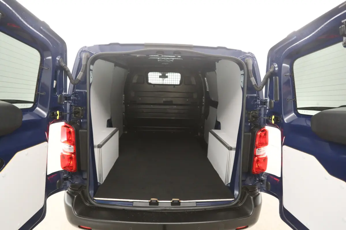 1.5 L2H1 | MARGE | Airco | Cruise | Trekhaak | Parkeersens.