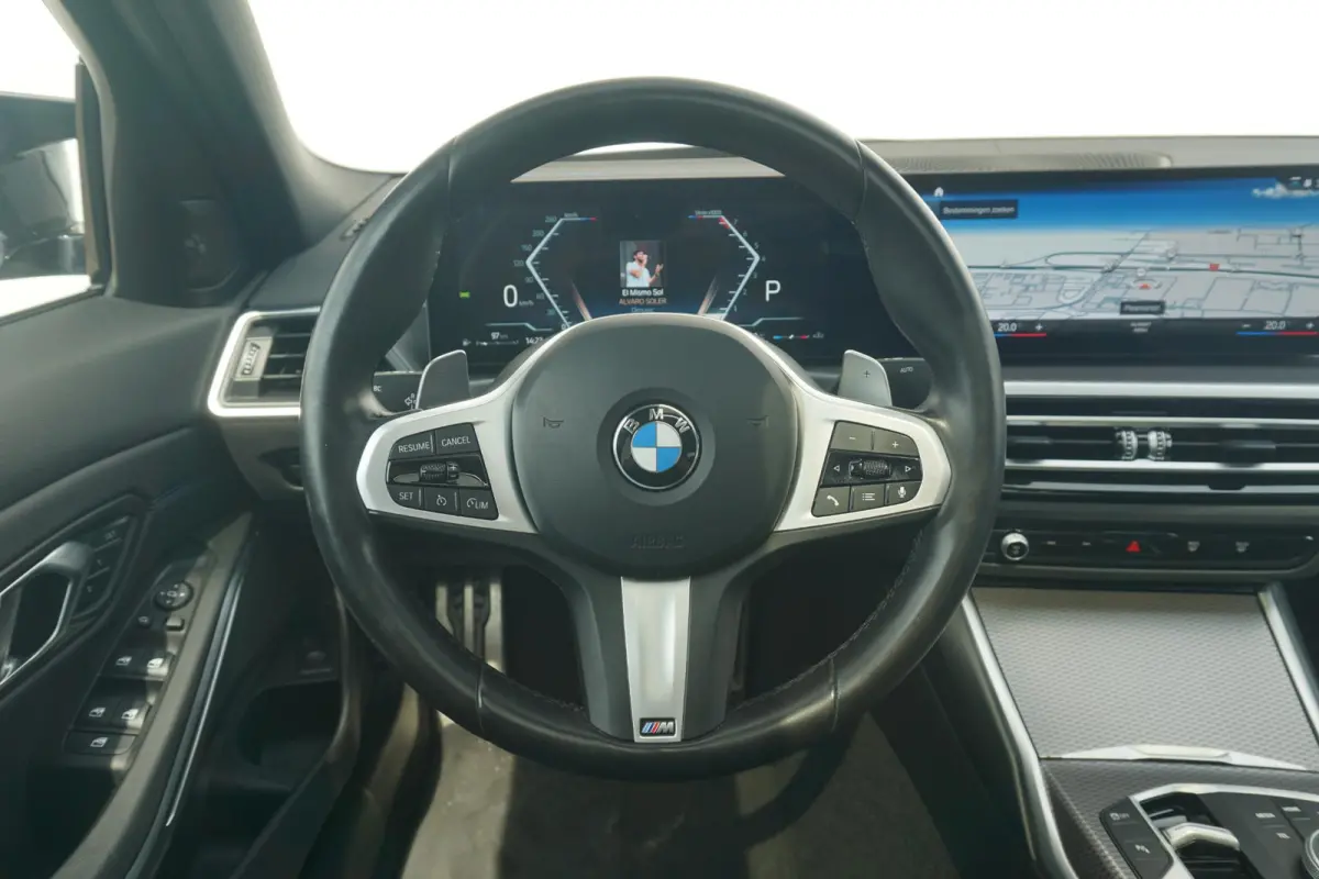 M340i xDrive 19'' / Harman Kardon / Schuif-/kanteldak / Elektrisch verstelbare stoelen