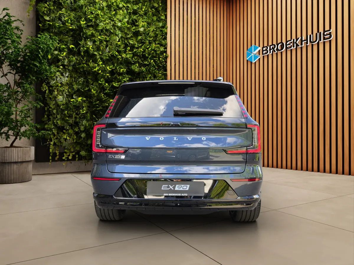 Twin Motor Performance Ultra 7p. 106 kWh | Bowers&Wilkins | Massage | Soft-close | 22" Velgen